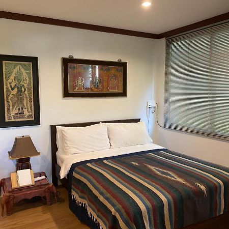Cozycomo Bangkok Eksteriør bilde